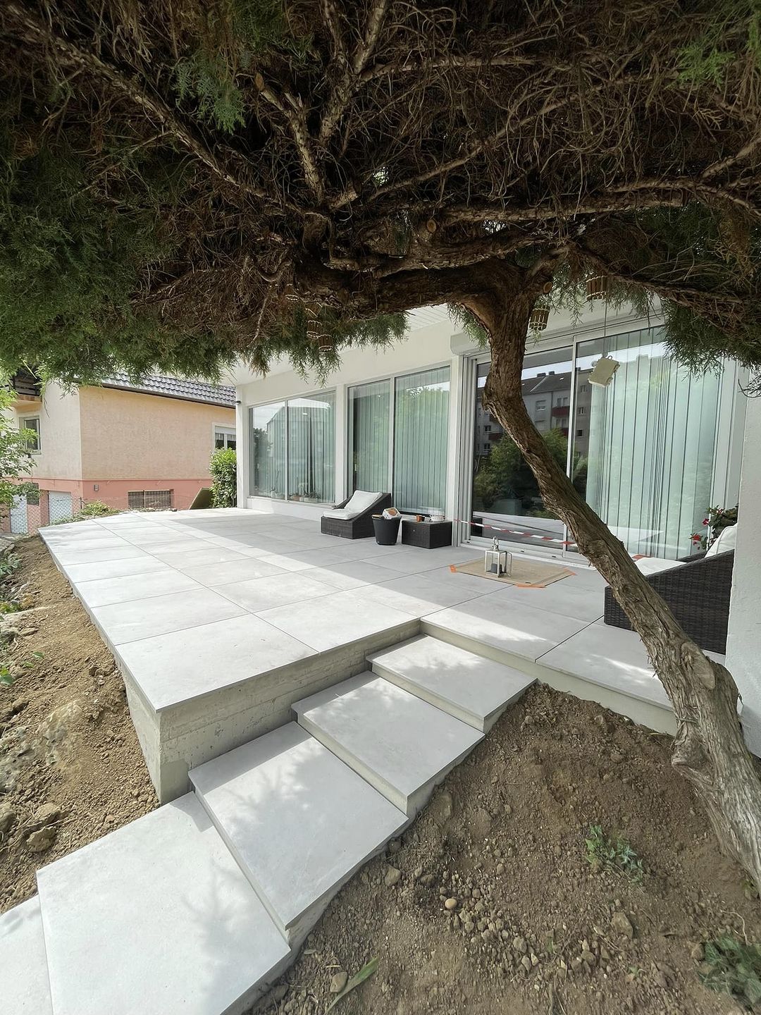 Réalisation d’une terrasse dalles sur plots
